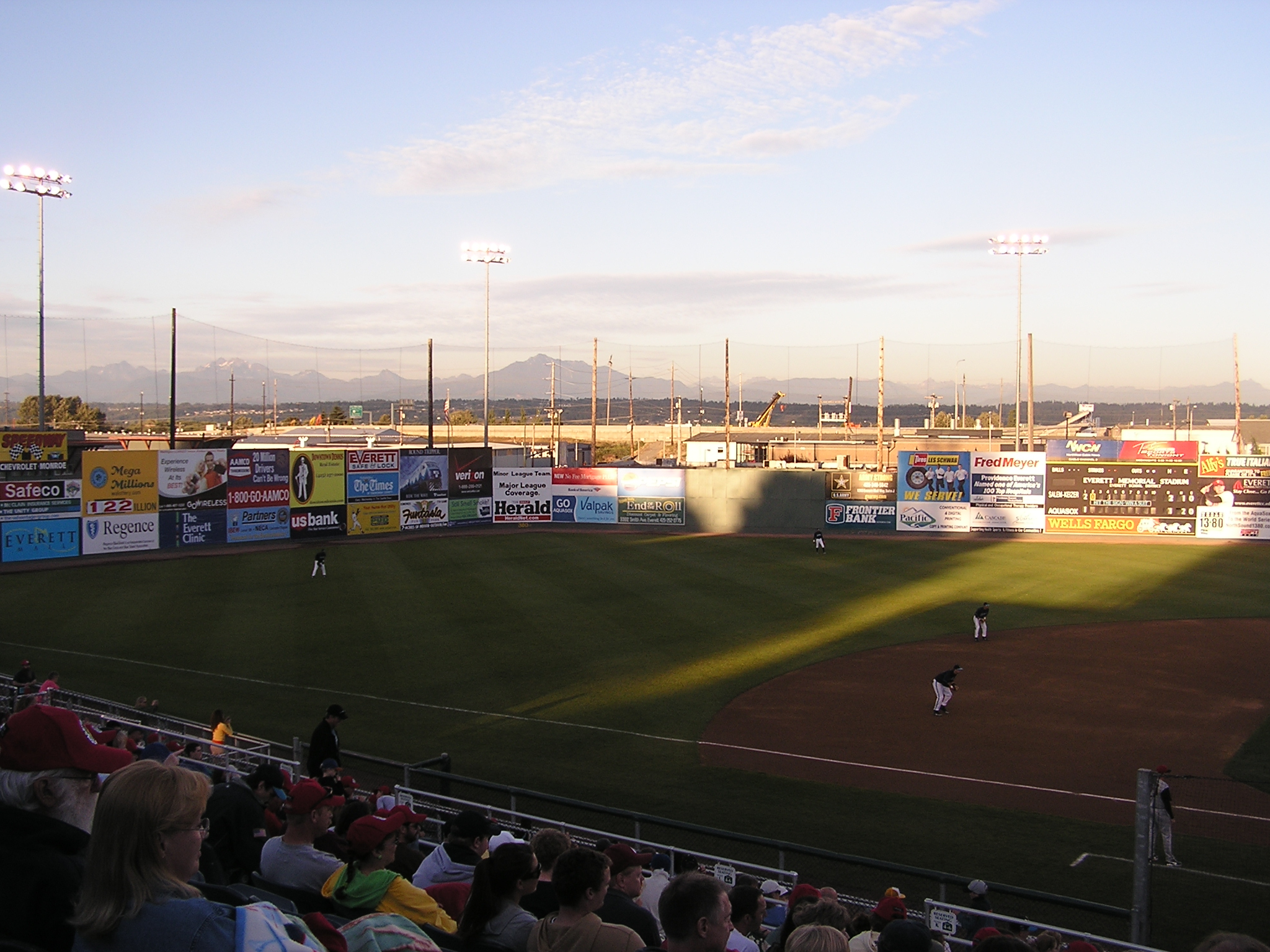 The view of the mountains, Everett, Washington